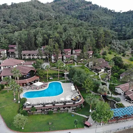 Berke Ranch&nature 3*